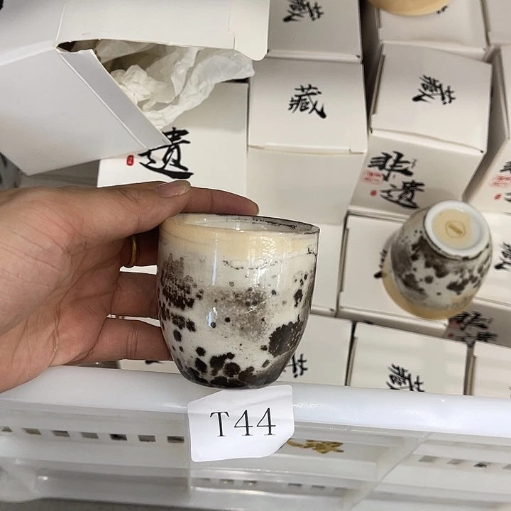 福利待遇多多哦哦哦