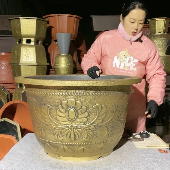 圆盆古铜七零两个