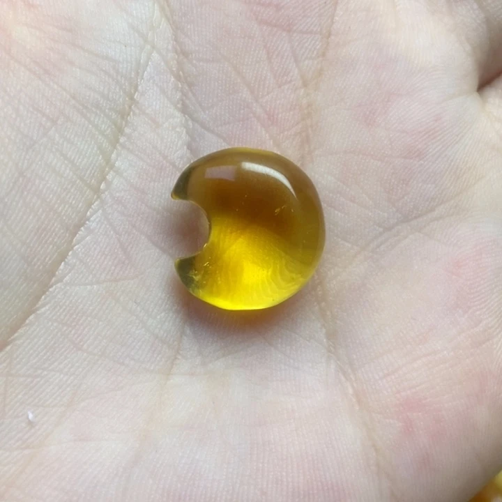 吊坠橄榄核小月亮
