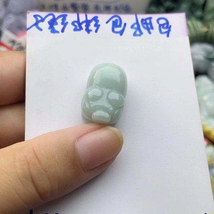 颈饰未镶嵌翡翠天然翡翠
