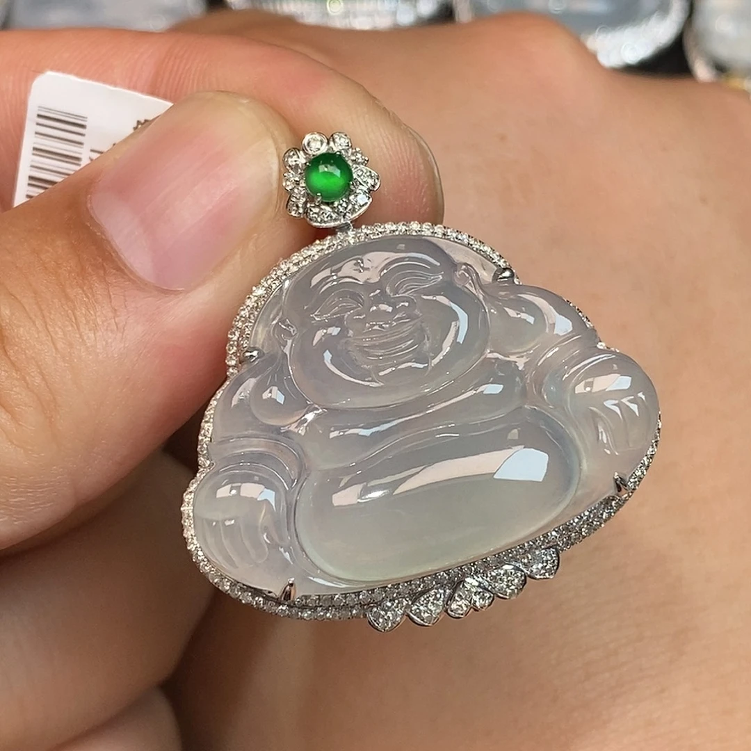 翡翠18K金镶嵌颈饰佛公