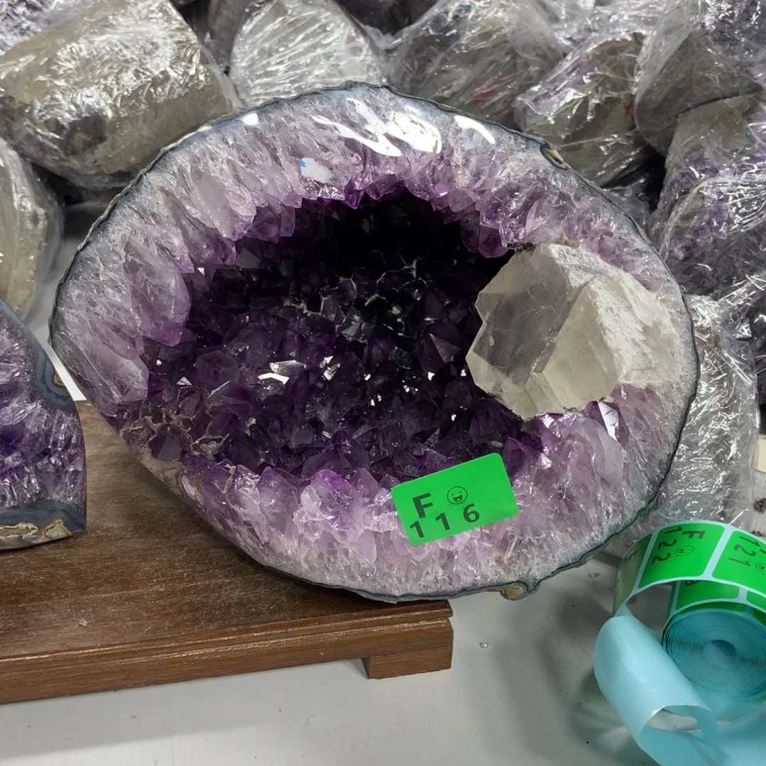 紫晶大型摆件（非配饰）未镶嵌w****d