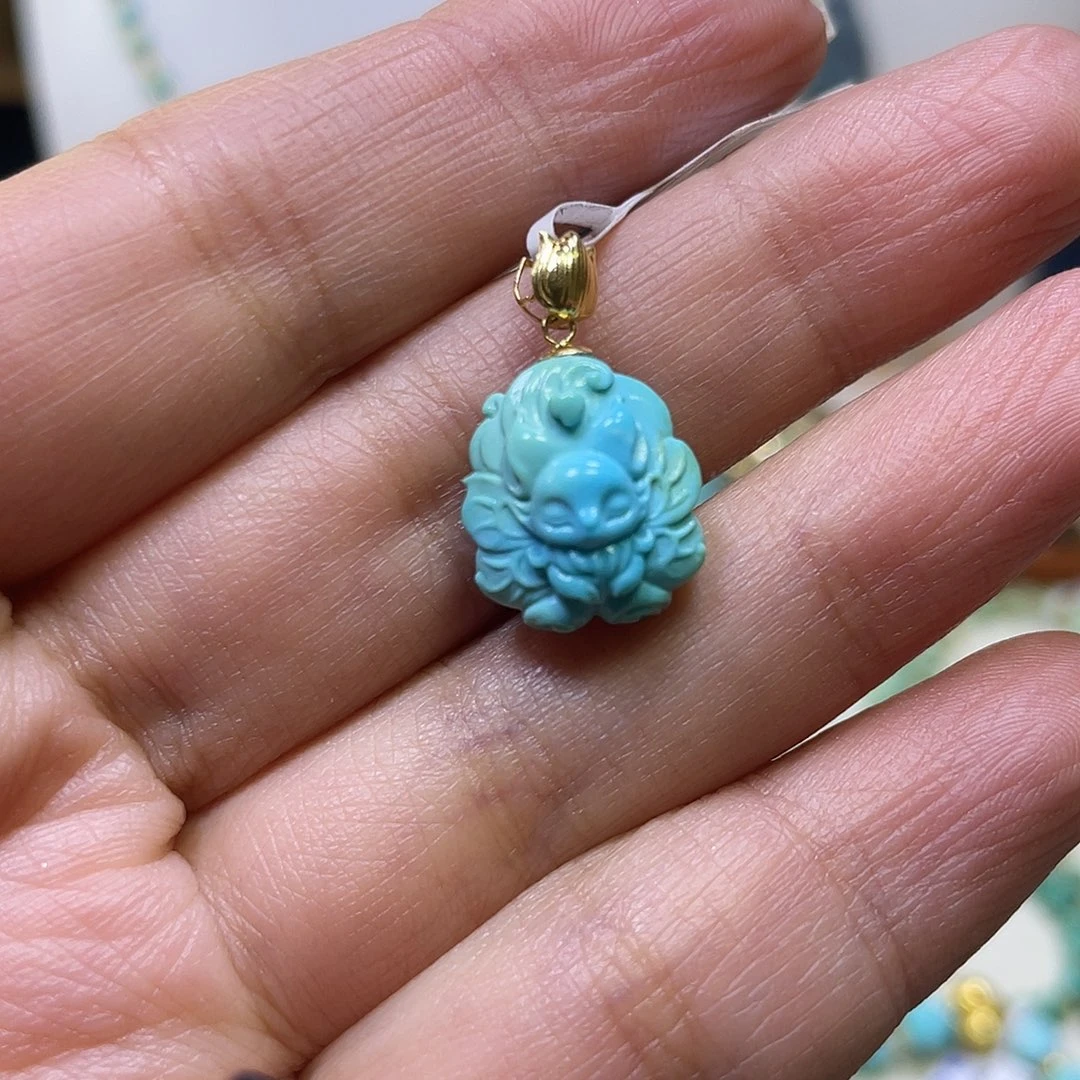 绿松石18K金镶嵌九尾