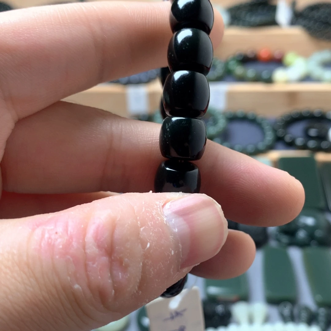 手串未镶嵌和田玉（糖玉）