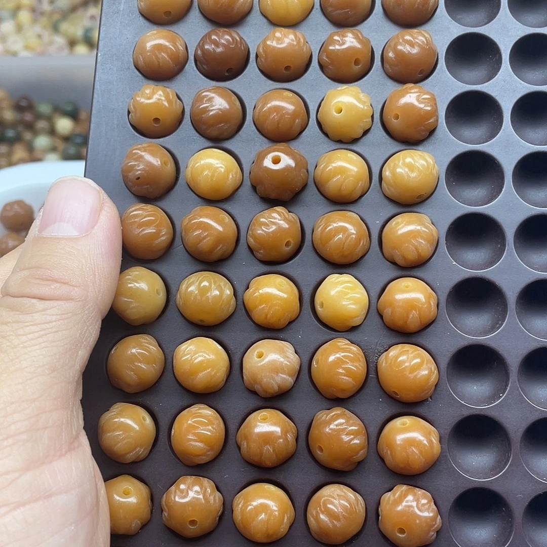 白玉菩提吊坠13吞噬50颗