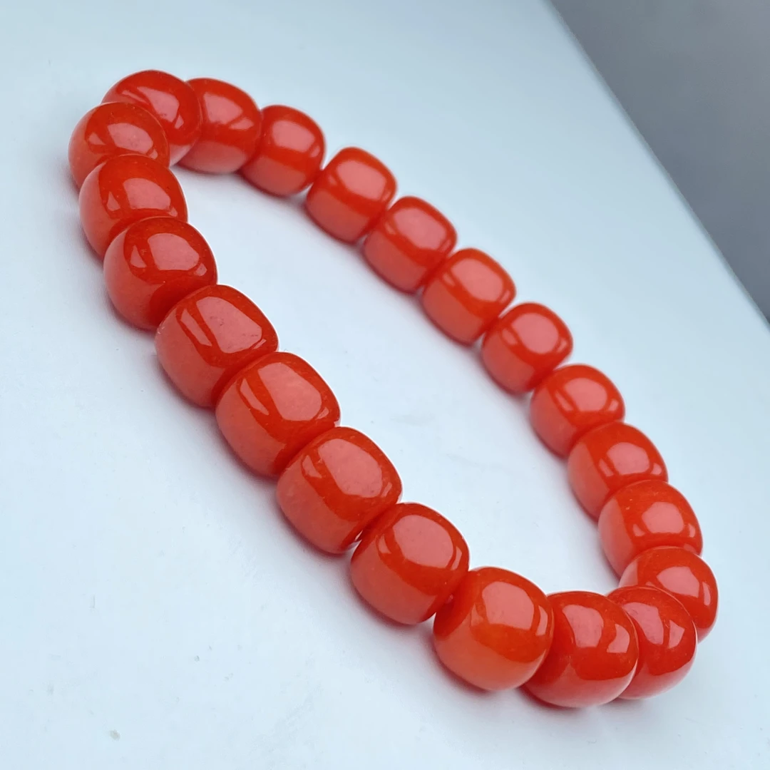 A673号精品红老型珠手链10mm多样性发一件