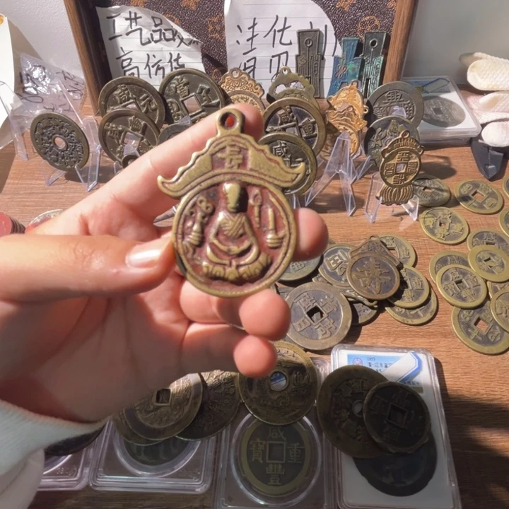 一***罗纯银我的朋友圈里只有自己