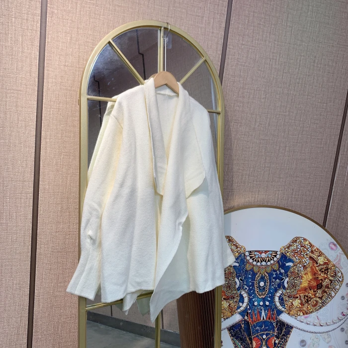 BR215孕妇杏色毛衣开衫90-150微瑕