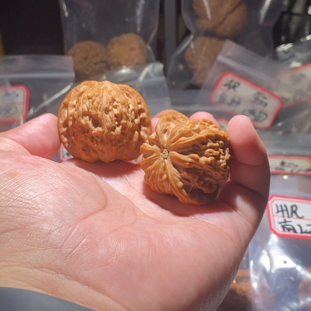 止***水文玩核桃吊坠41全品山地磨