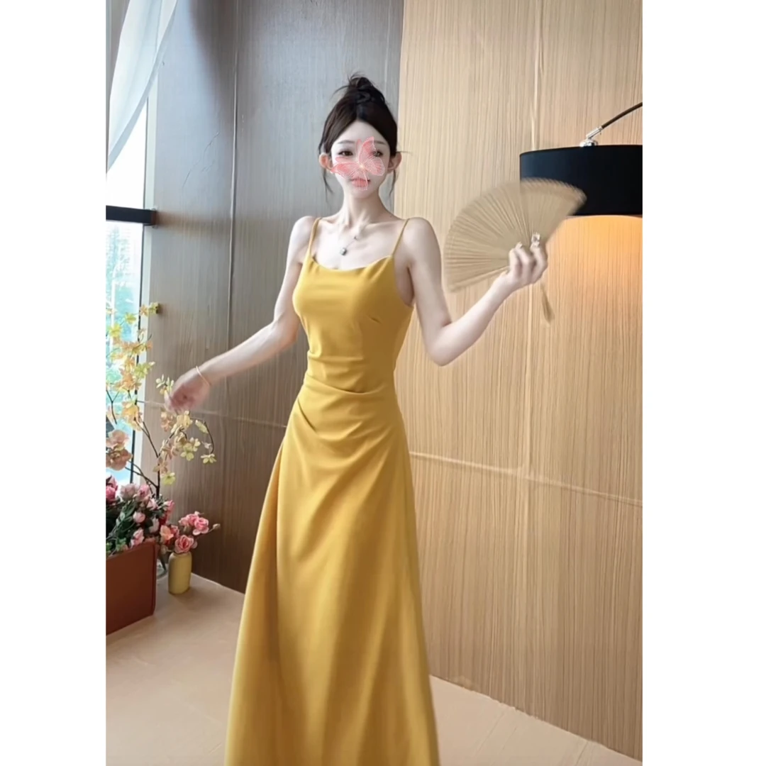 新款法式复古松弛显白吊带连衣裙显瘦气质女人春夏新款（无胸垫）