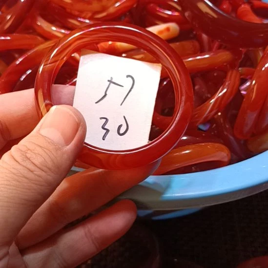 玛瑙/玉髓未镶嵌手镯