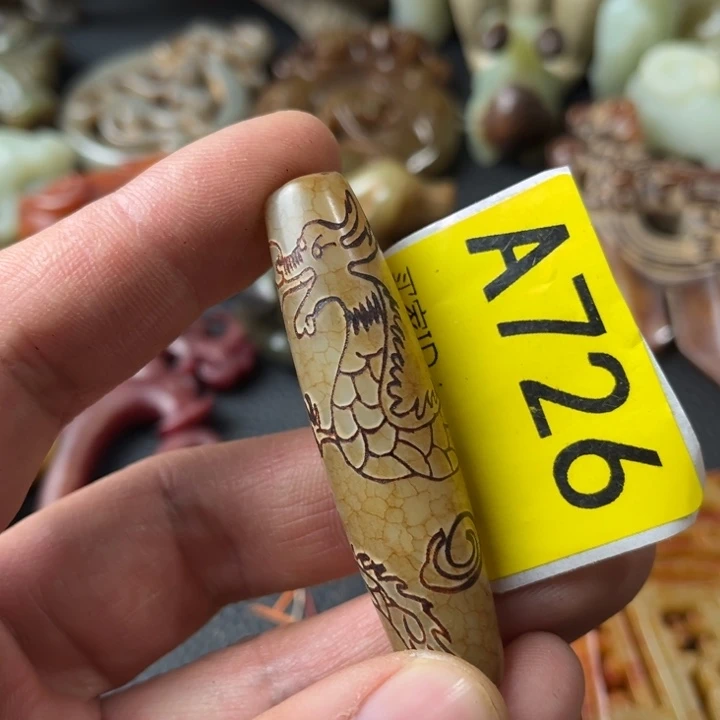 玛瑙/玉髓颈饰合金