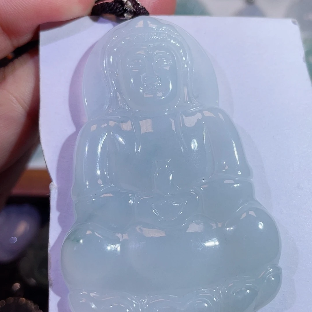 翡翠未镶嵌颈饰观音