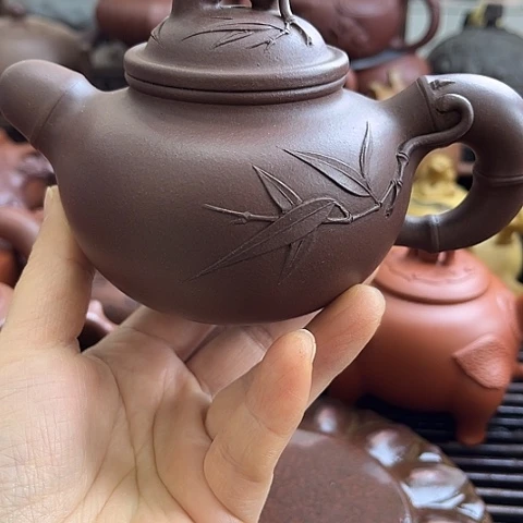 紫砂茶壶狮*?宜兴紫砂