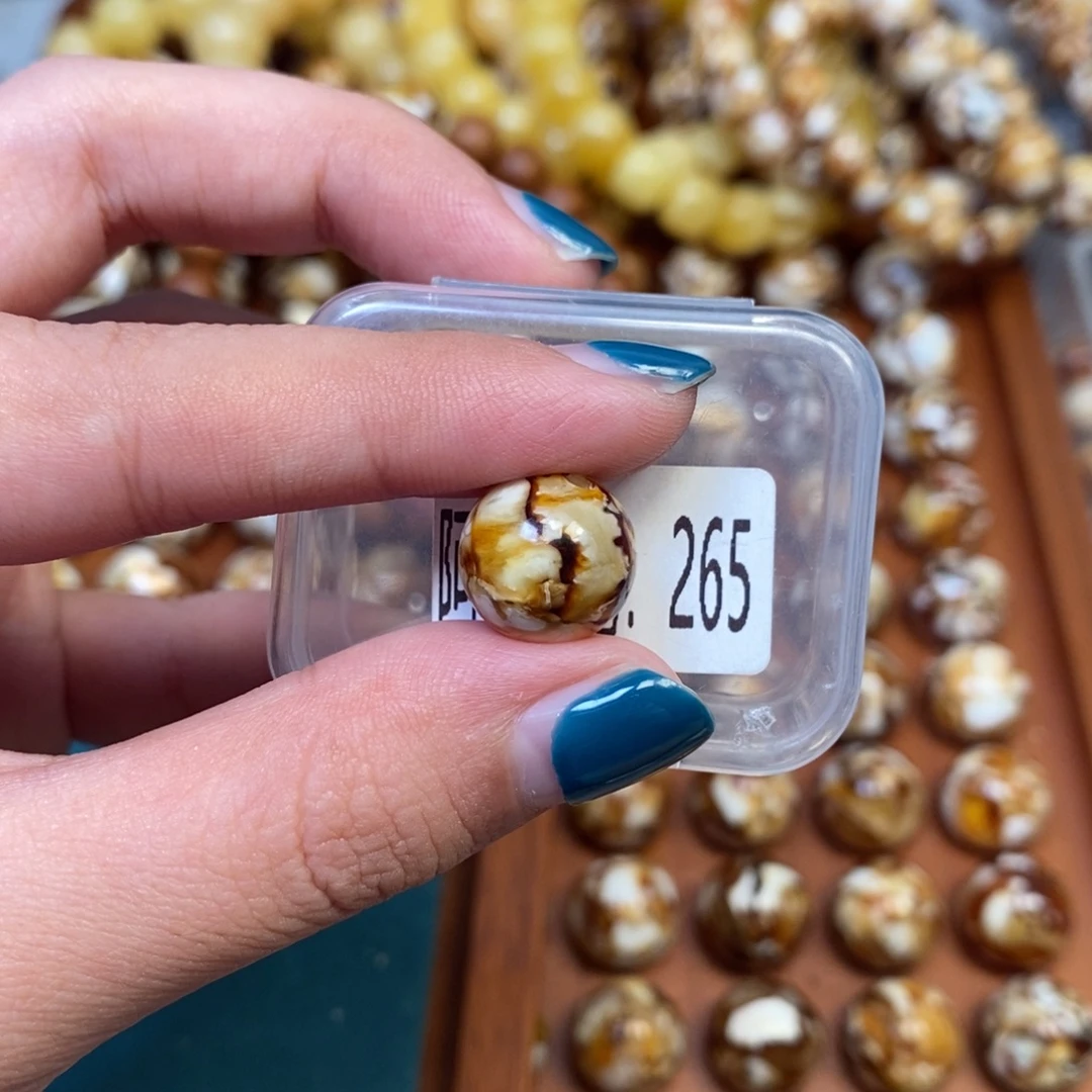 把件猴头核桃沁色圆珠老型265
