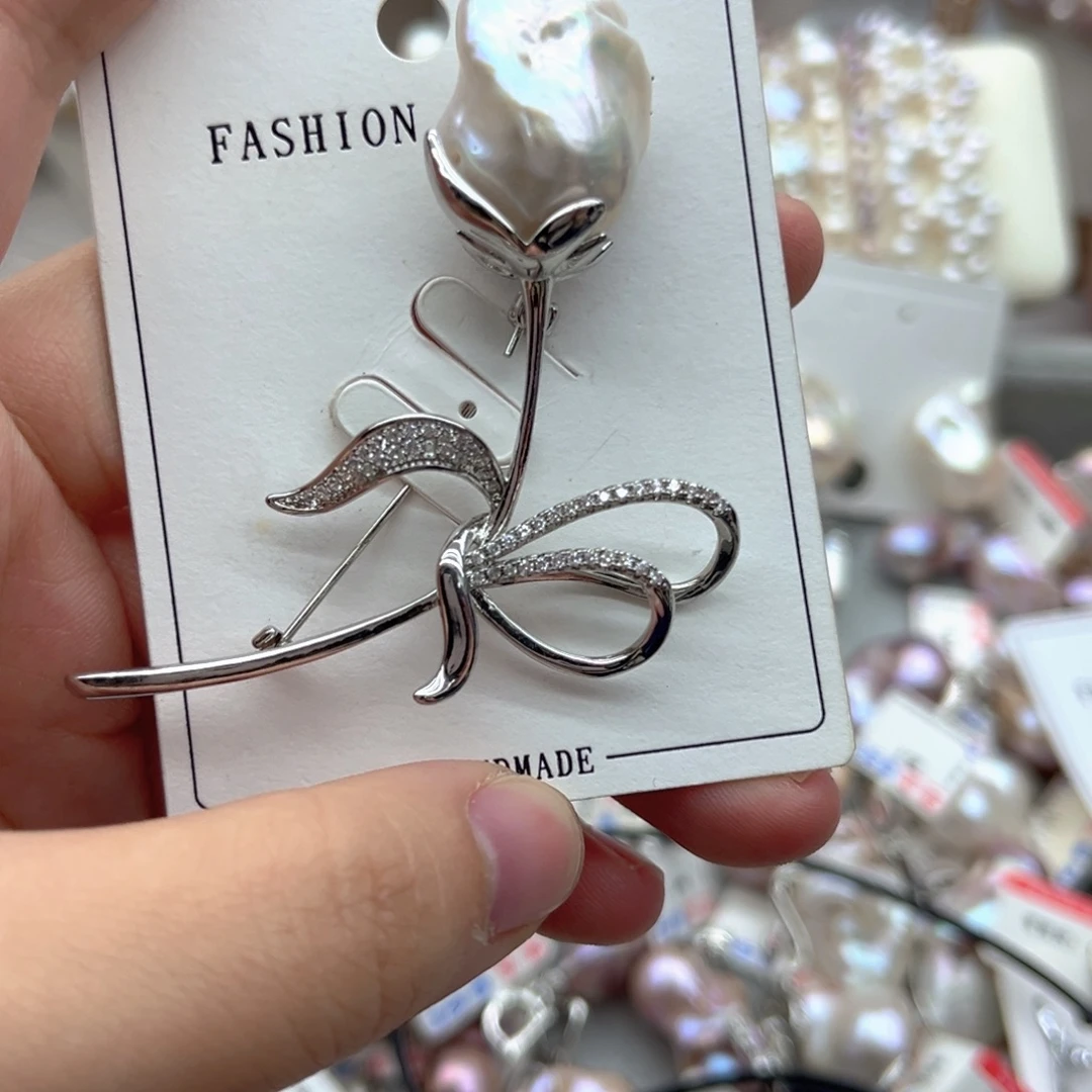 未镶嵌淡水珍珠颈饰