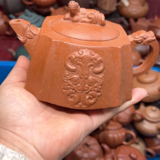 紫砂茶壶瑕疵………………