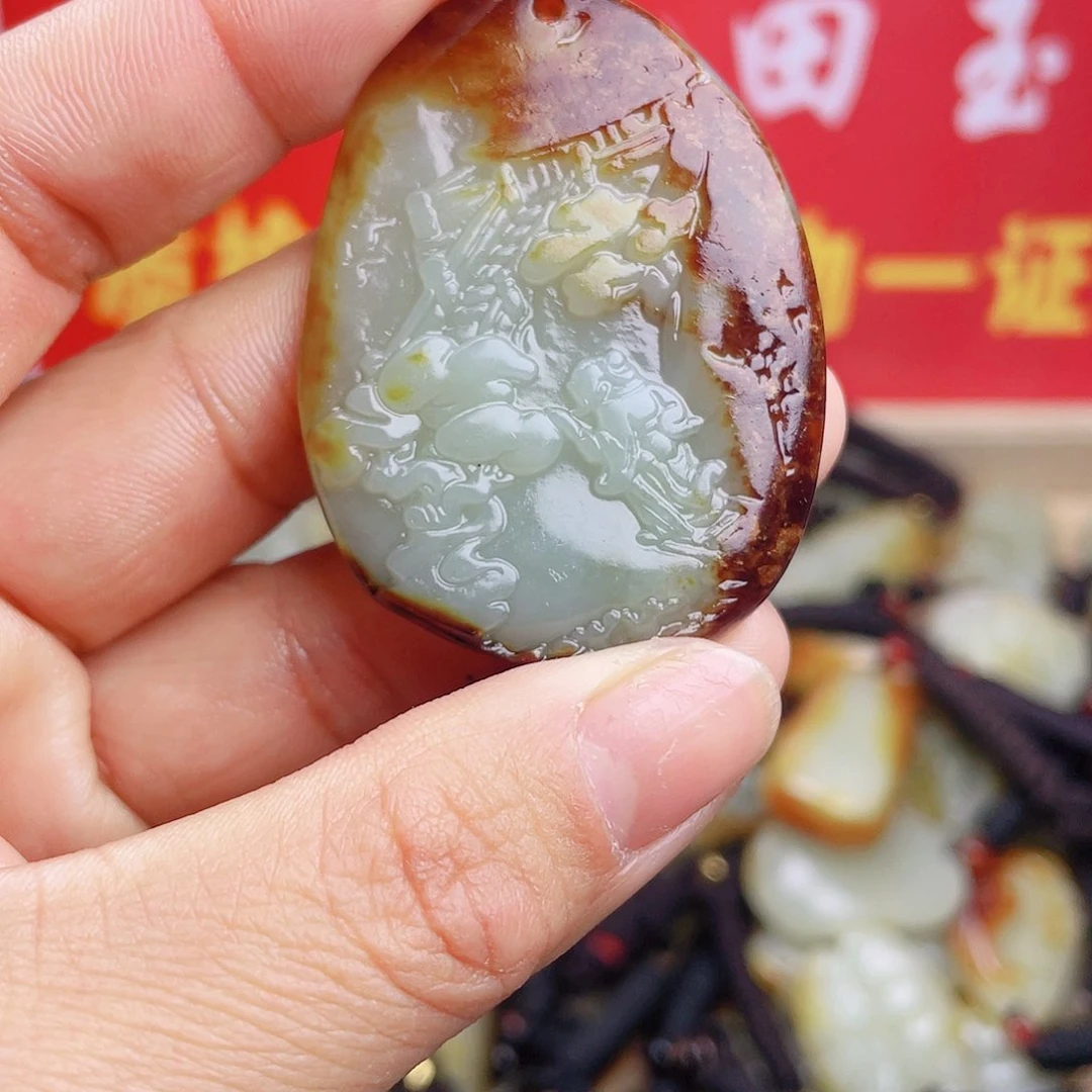 和田玉颈饰未镶嵌