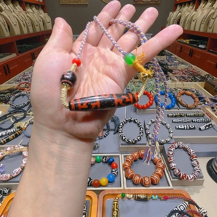 未镶嵌玛瑙/玉髓珠宝奇石