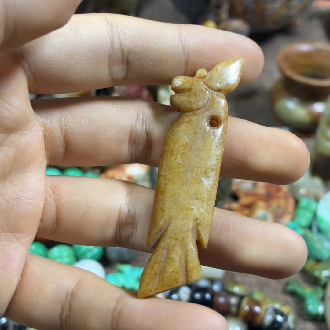 和田玉（糖玉）未镶嵌挂件