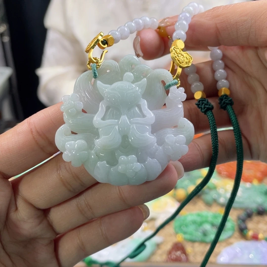 翡翠颈饰未镶嵌代编织