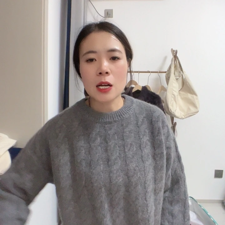 灰色麻花纯山羊绒均码