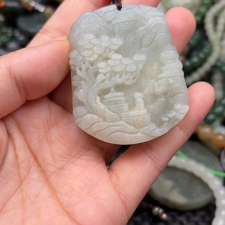 和田玉未镶嵌颈饰