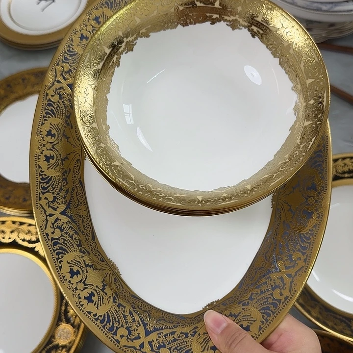 丫***丫瓷1个大鱼盘微瑕3个面碗微瑕
