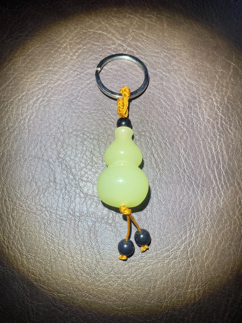 0056夜光小葫芦精品挂件yw0056（无礼盒）