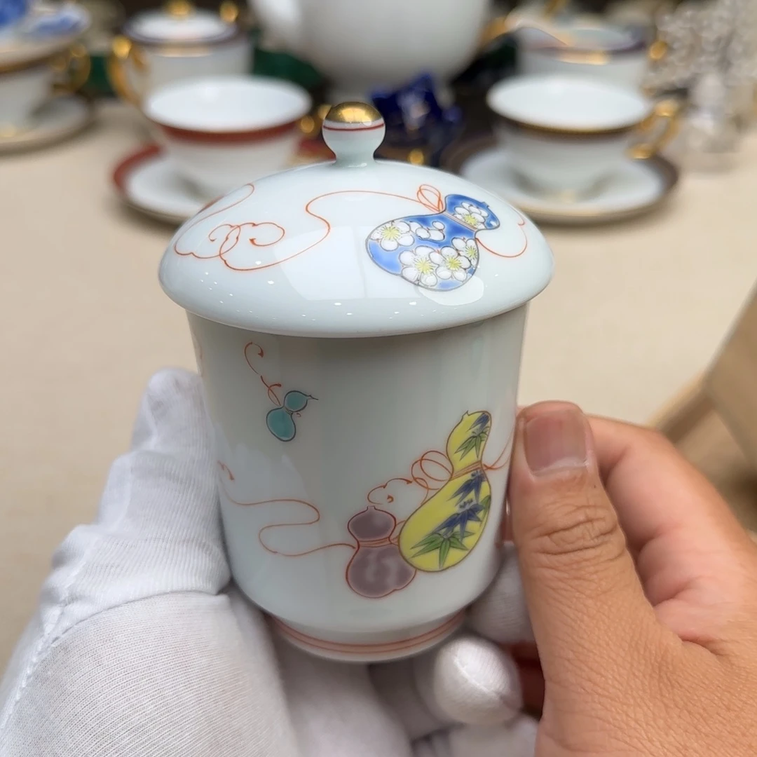 瓷片新号开播 点点关注
