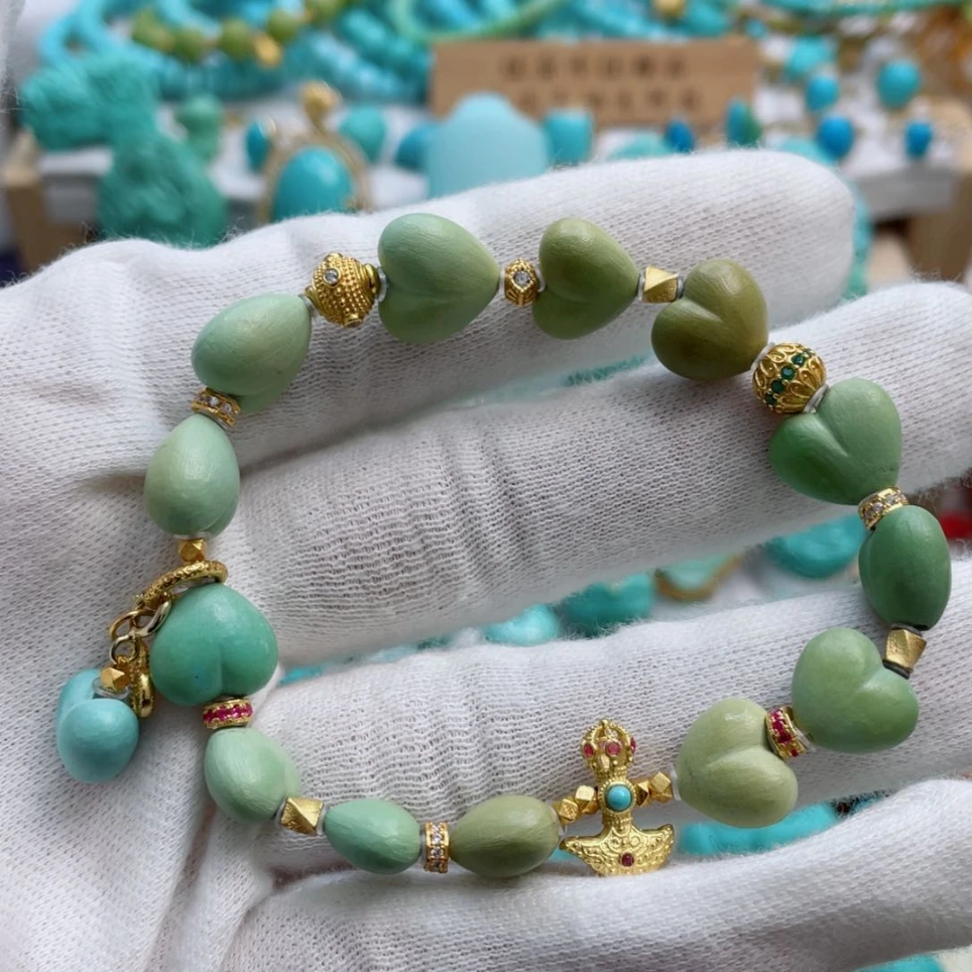 绿松石珠宝奇石未镶嵌