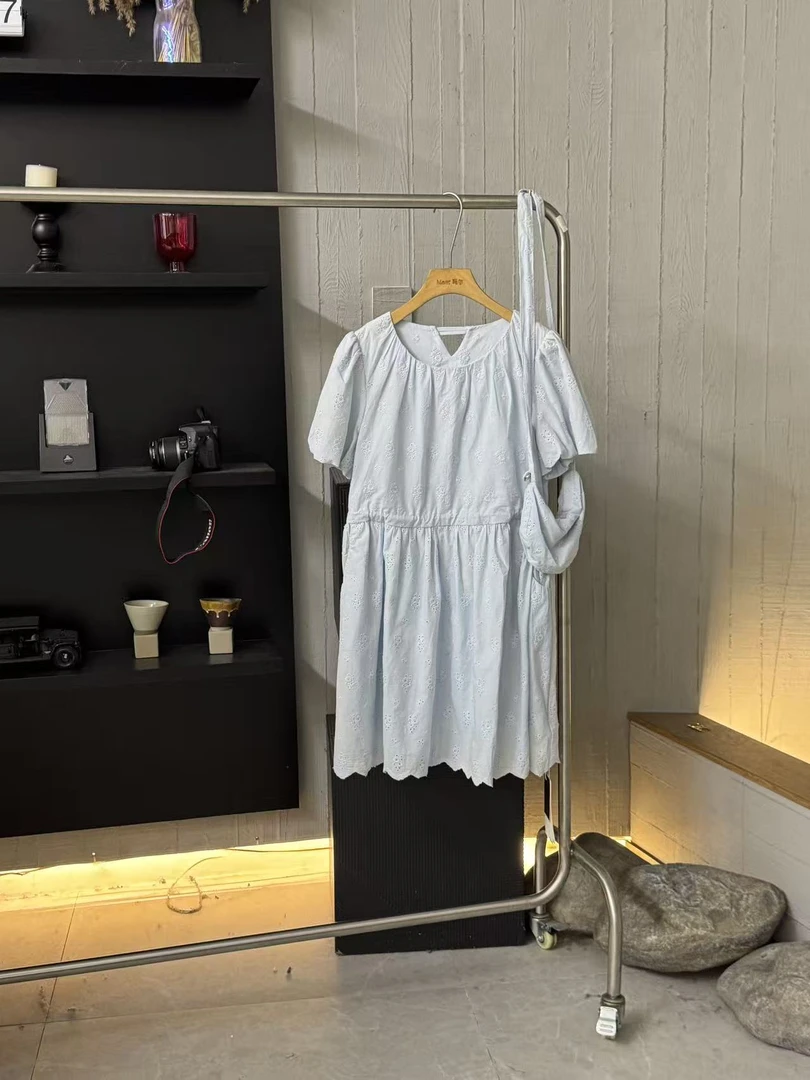 小妳XiaoNi———（夏款连衣裙+包包2888888）