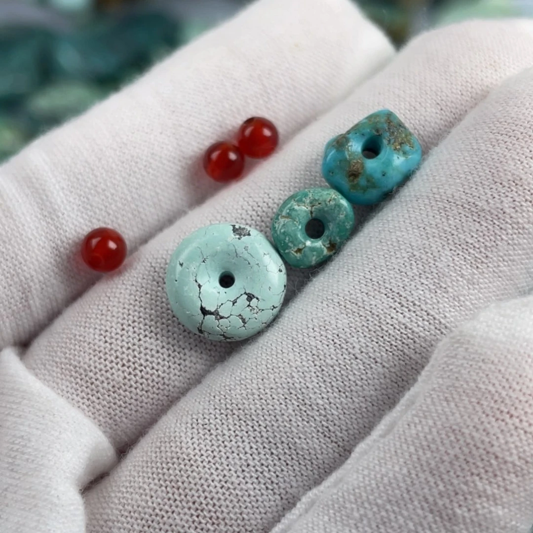 南红玛瑙未镶嵌配饰瑕疵