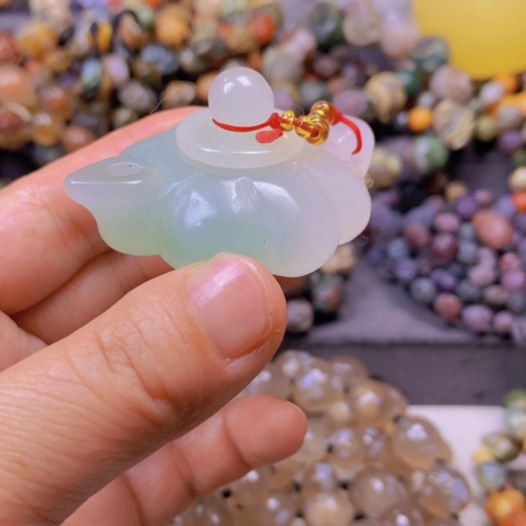 合金颈饰玛瑙/玉髓