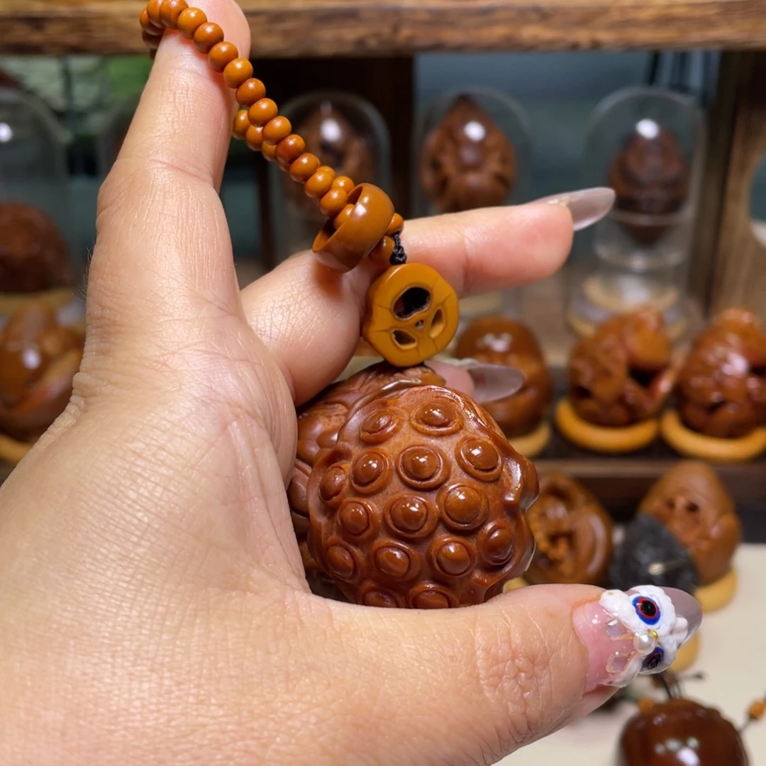 橄榄核吊坠用****1莲蓬富贵脸跑环链子一套