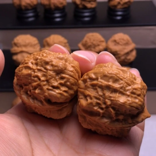 文玩核桃把件刺甲苍龙10