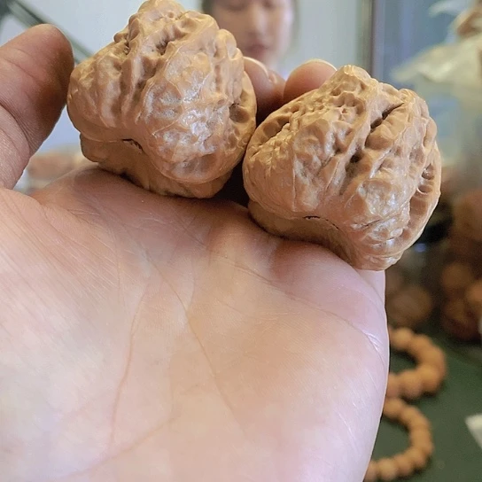 【闪购商品】把件文玩核桃39蛤蟆头红皮