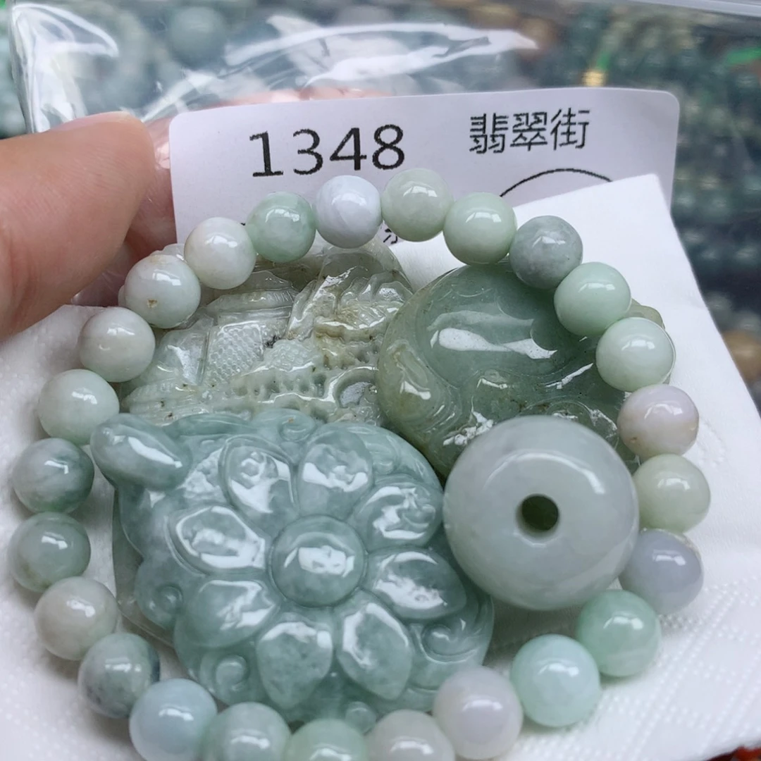 颈饰未镶嵌翡翠翡翠