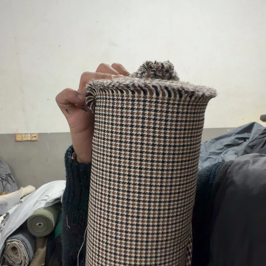 三米一份千鸟格裤料B02
