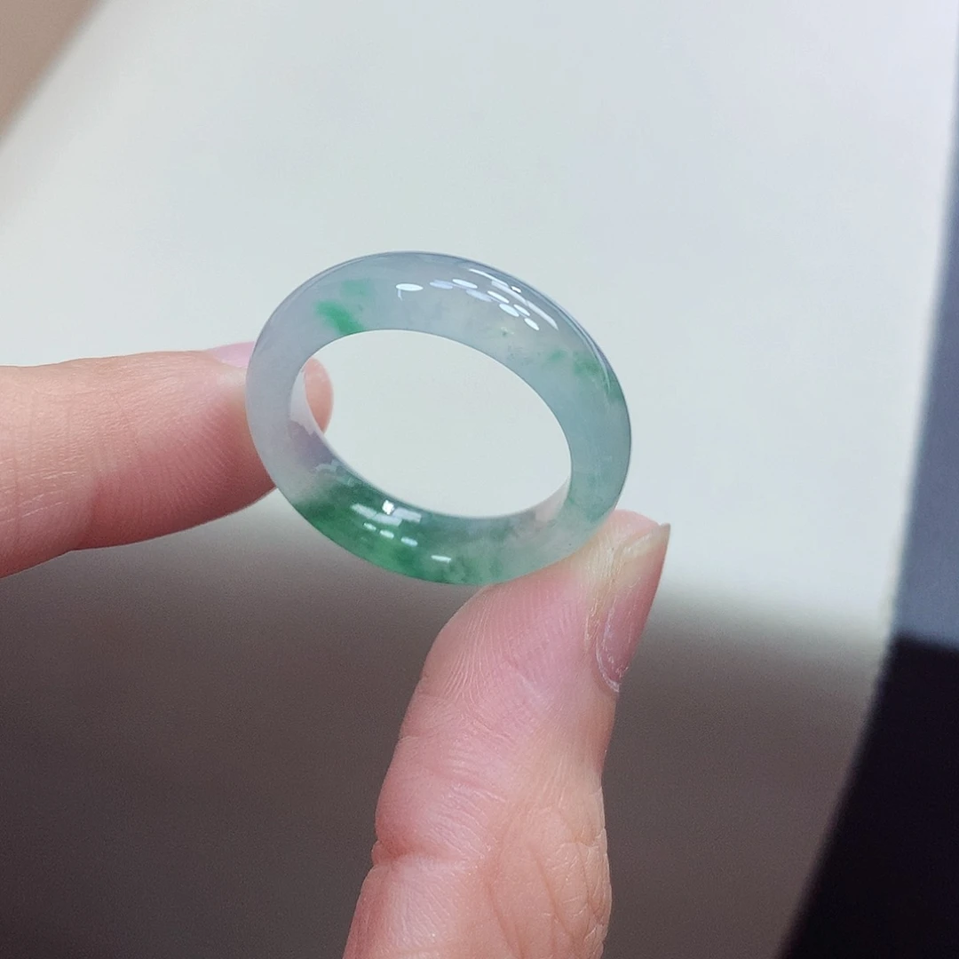 翡翠未镶嵌戒指20号