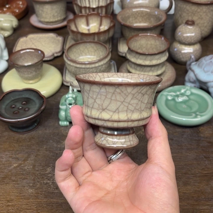 蒋加宝 传世哥窑 高足杯