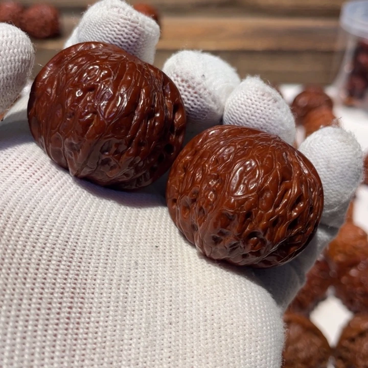 文玩核桃吊坠L**X铁锤588.07.38