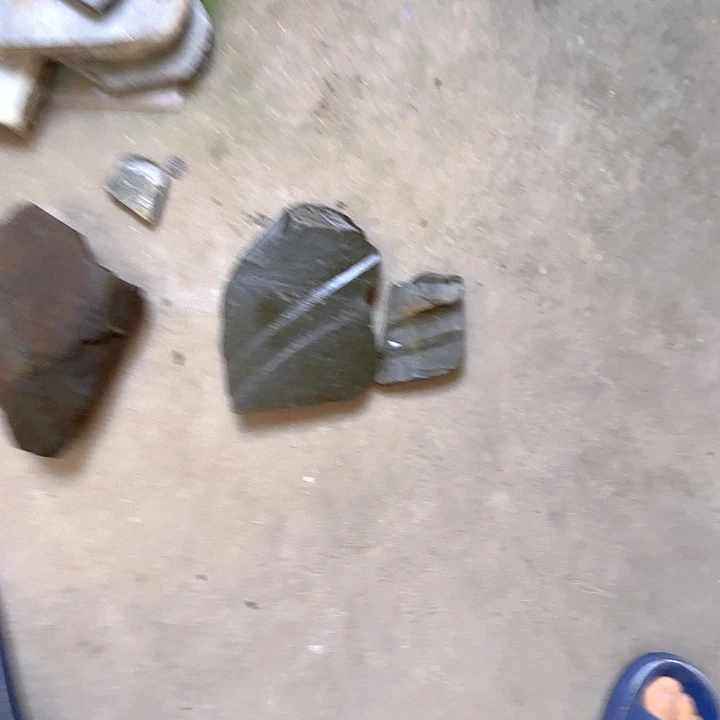 璟***芃歙砚龙尾砚文房四宝