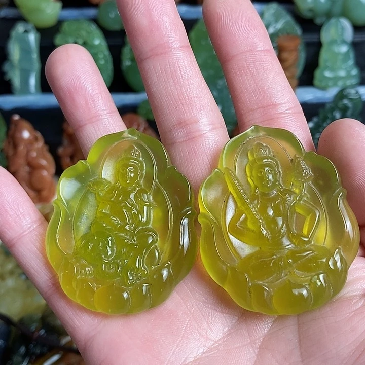 未镶嵌蛇纹石玉颈饰