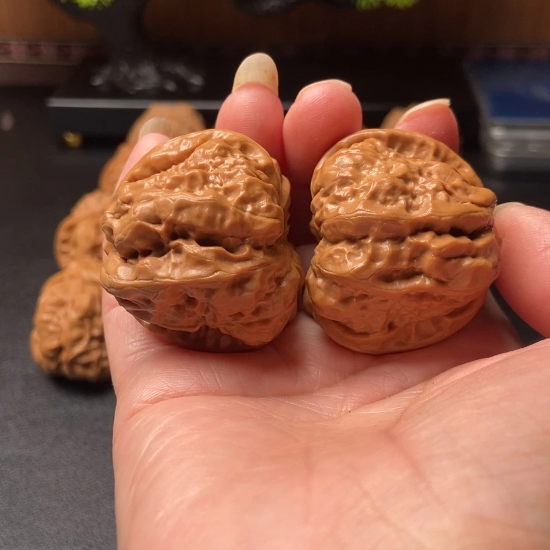 文玩核桃把件蛤蟆头40