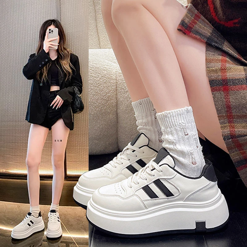 厚底增高2025流行小白鞋女款百搭透气学生平底轻便鞋子时尚潮鞋