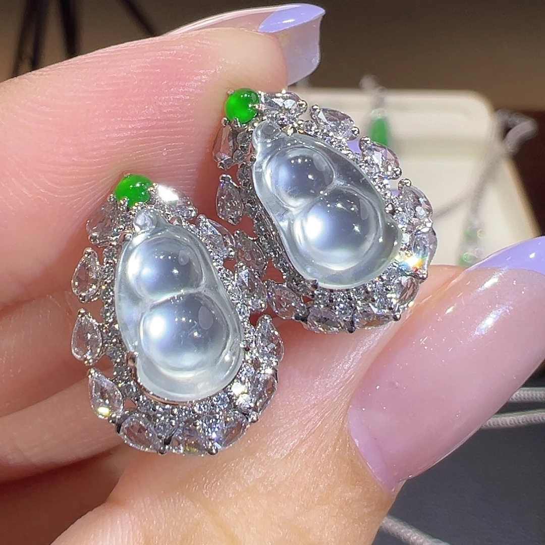 翡翠18K金镶嵌耳环翡翠