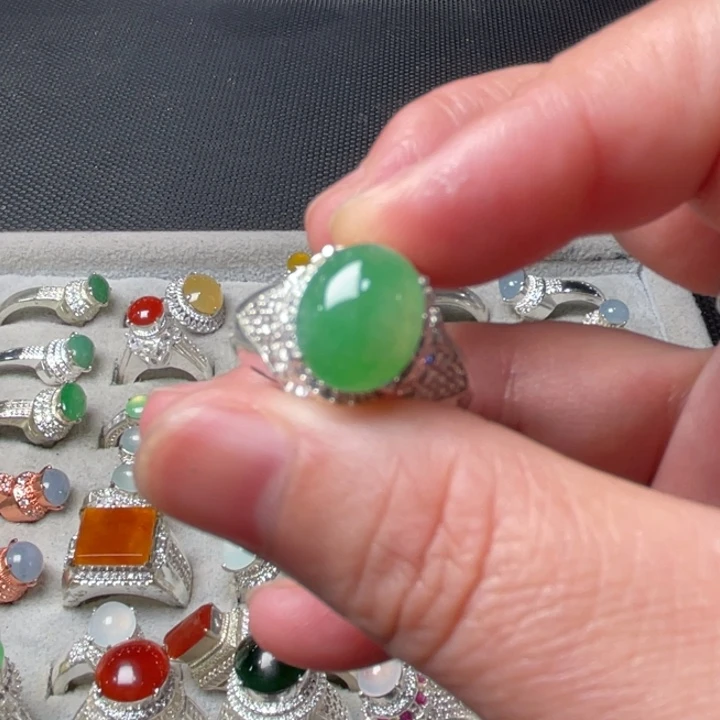 翡翠未镶嵌戒指缅甸天然翡翠