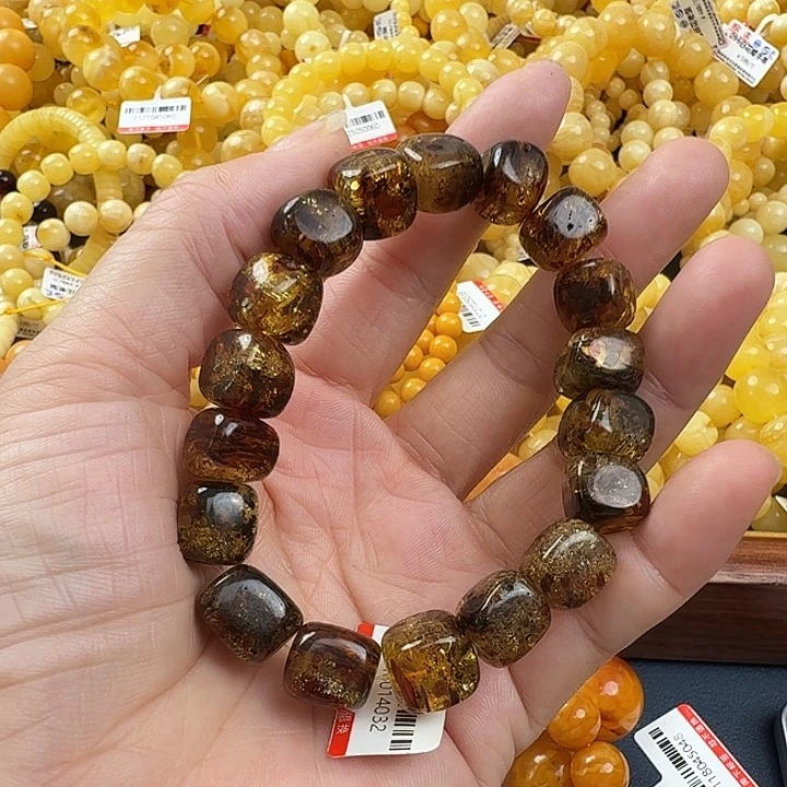 琥珀未镶嵌珠宝奇石