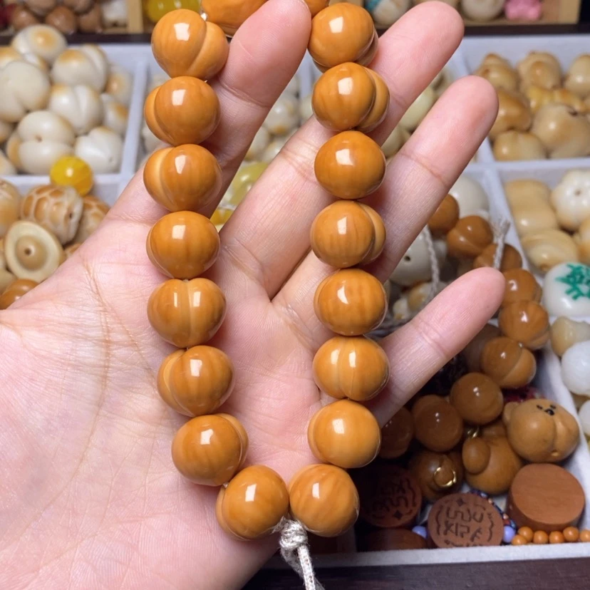 【闪购商品】吊坠猴头核桃张****章光面16